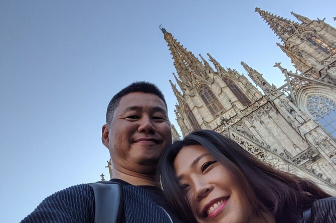 Barcelona VIP Private Tour: Sagrada Familia, Park Güell & Pedrera - One long day that connects Barcelona’s main sights