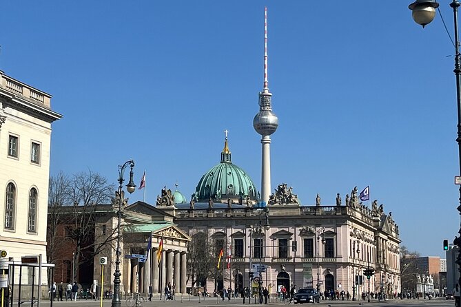 Berlin VIP Express City Tour No Hidden Costs - Brandenburg Gate gives you the right opening