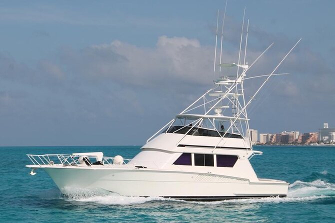 Biggest Luxury Yacht Boat Best in Cancun up to 28 pax - Snorkeling, swimming, and time at anchor