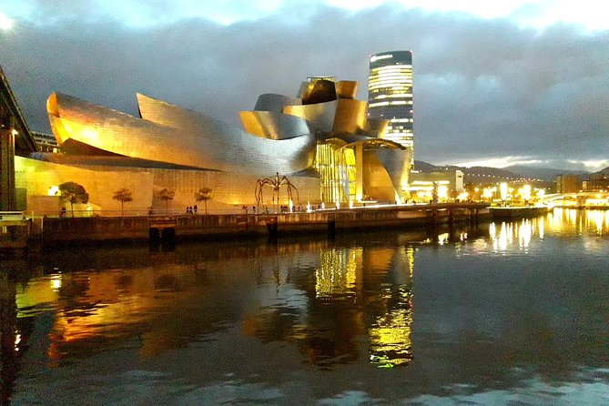 Bilbao: Guggenheim Like Never Before: VIP Access. Small Group.Top - Inside The Museum: A Two-Hour Highlights Route