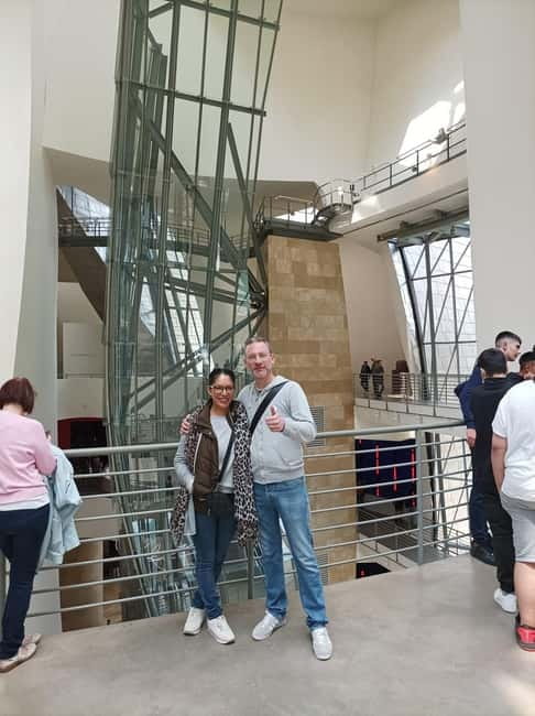 Bilbao: Guggenheim VIP Experience. Small Group. Expert Guide - Should you book the two-hour VIP experience?
