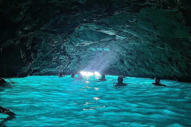 Blue & Green Cave Experience: Drinks, Snorkeling & Šunj Beach - Key points at a glance