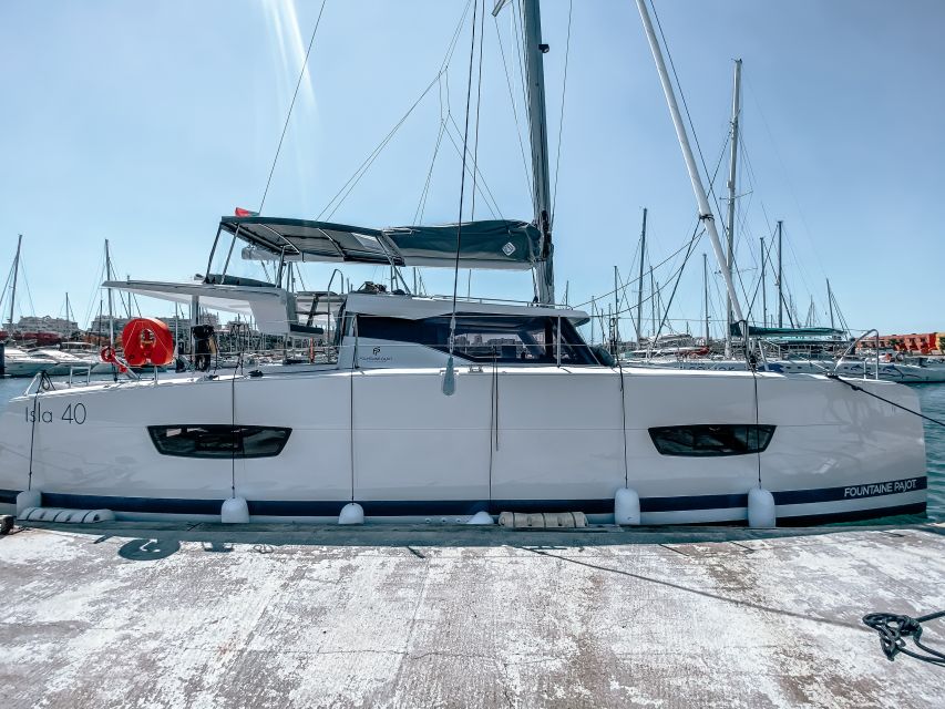 Boat in Algarve - Luxury Catamaran - Portimão - Choosing between three hours and six