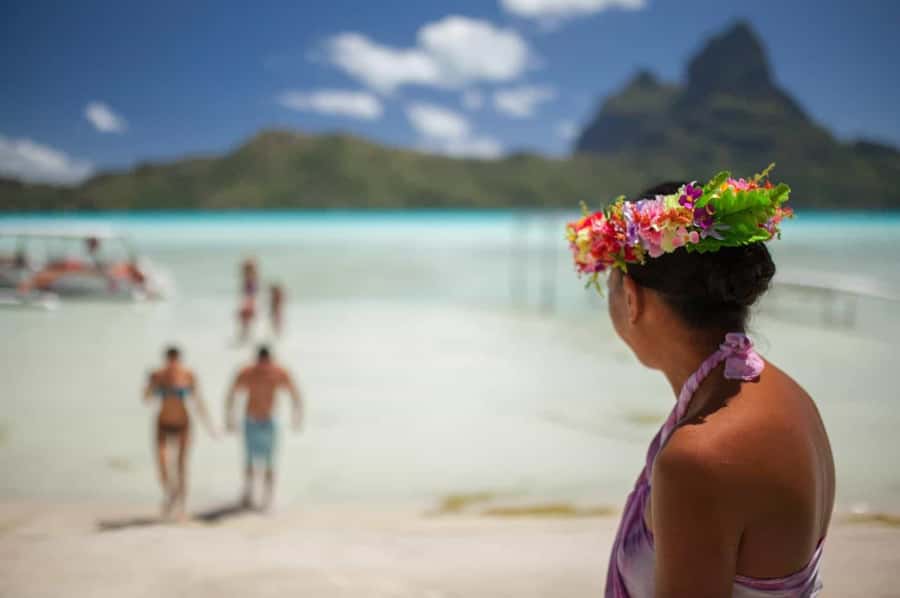 Bora Bora Luxury Tour and Beach Picnic - Practical points for comfort