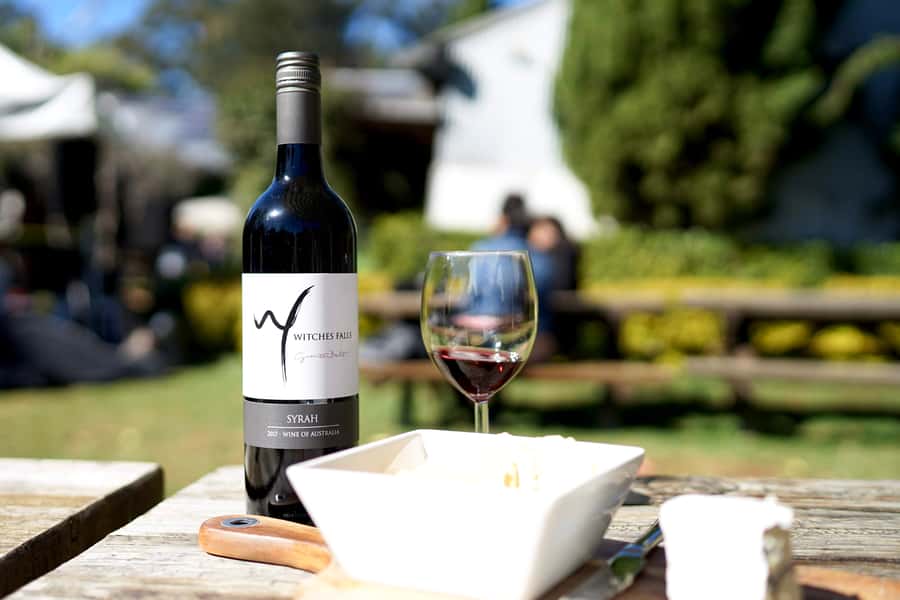 Brisbane: Boutique Winery Tour with Gourmet Lunch - Winery lunch and the value of two courses