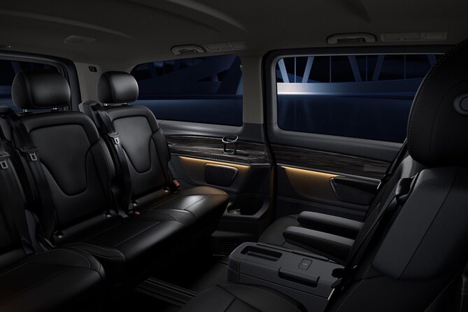 Bucharest Luxury Airport Transfer with Minivan and Business Cars - Who will get the most from this transfer