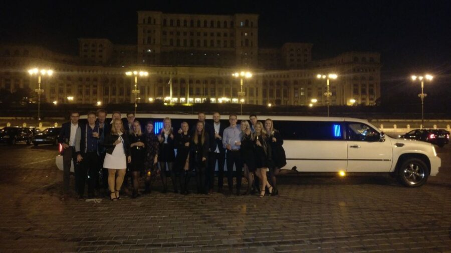 Bucharest: VIP Dining, Limo Ride & Clubbing - Rooftop or lounge drinks after dinner