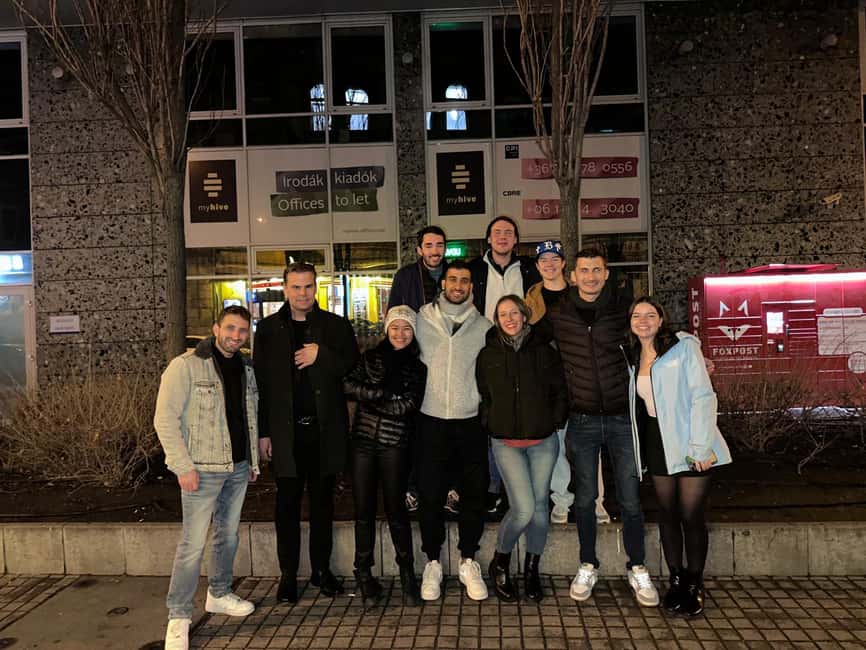 Budapest: Guided Ruin Bar Pub Crawl VIP Entry & Free Shots - La Siesta offers another change of mood