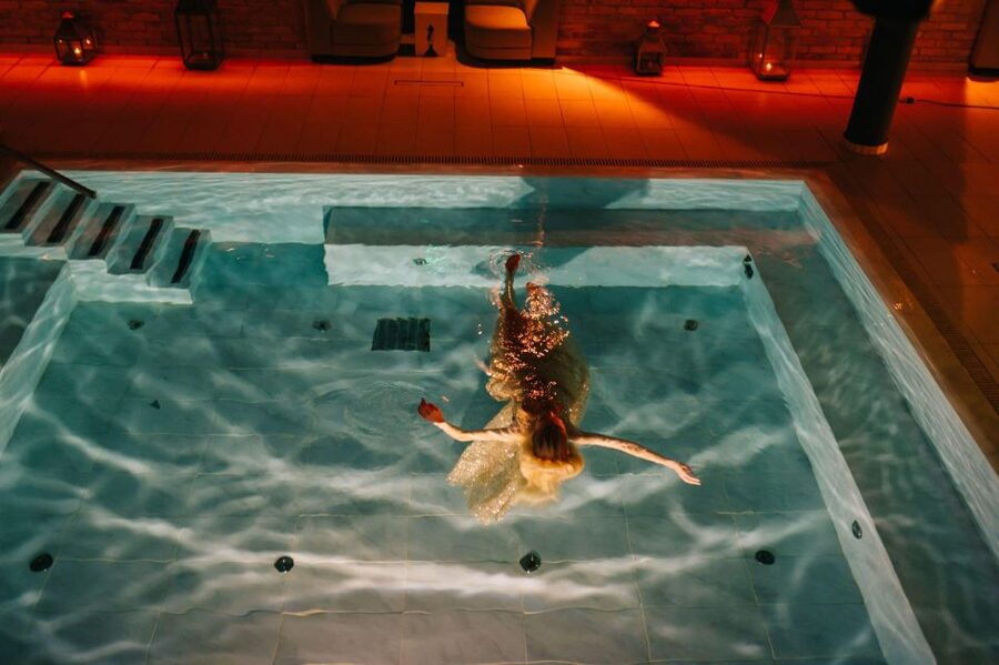 Budapest: Mandala Day Spa & Luxury Pool Experience - Sauna and steam cabin for a slower finish