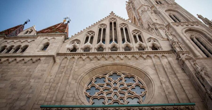 Budapest: Private Luxury Sightseeing Tour - Seeing Budapest by private Mercedes