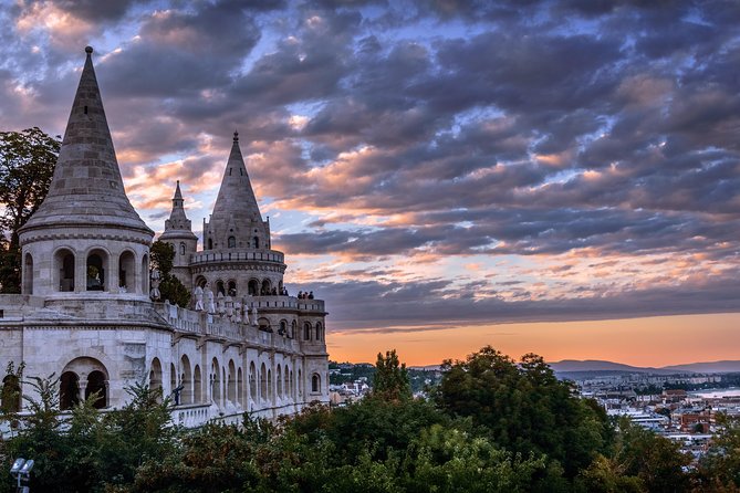Budapest Private Luxury Sightseeing Tour with Guide and Transport - Key points at a glance