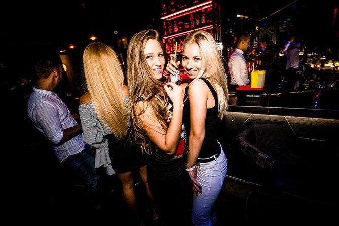 Budapest: Pub Crawl & Ruin Bar Tour – Free Shots & VIP Entry - Key points at a glance