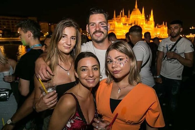 Budapest: Pub Crawl & Ruin Bar Tour – Free Shots & VIP Entry - Starting at Salvatore Bar or the alternate meeting point