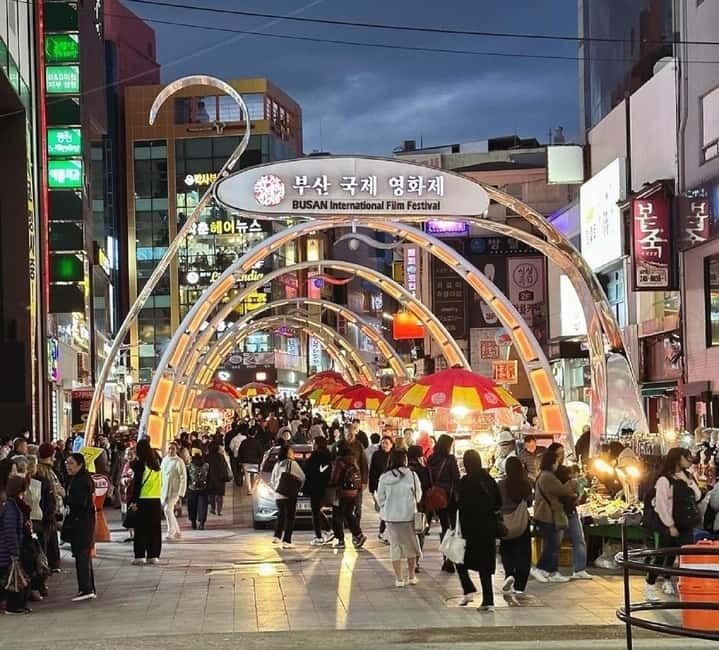 Busan: Cruise Port – Premium Small Group Tour (Max 6 Guests) - Jagalchi Market and the story behind the seafood stalls