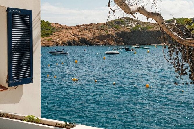 Cadaqués/Begur Private Luxury Tour Costa Brava by Mercedes Vogue - Choosing the Cadaqués option