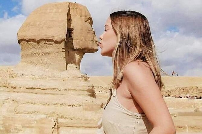 Cairo &Giza VIP 8 hours tour Pyramids, Museum,expert Guide,pickup - The guide and the private format