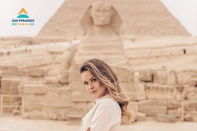 Cairo: Pyramids, Memphis, Sakkara & Dahshur Luxury Adventure - A local lunch, with practical expectations