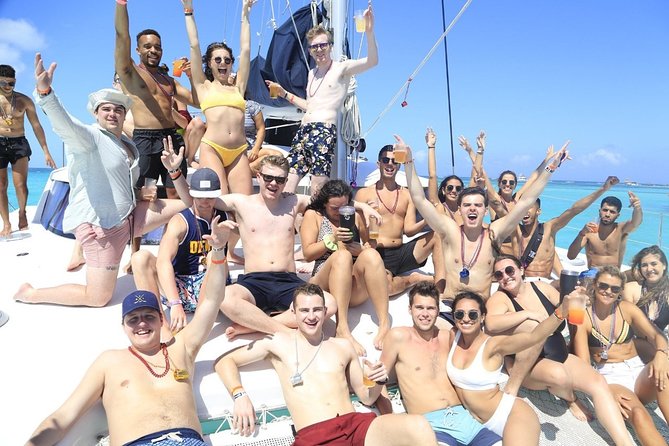 Cancun Sailing Catamaran Islas Mujeres With Luxury Beach Club - Timing, rules, and small details that matter