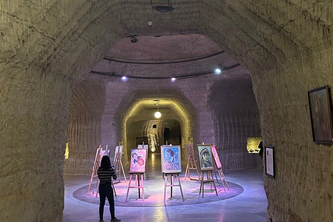 Cappadocia VIP Red Tour with Göreme Open Air Museum (all inc.) - Monks Valley brings you close to the fairy chimneys