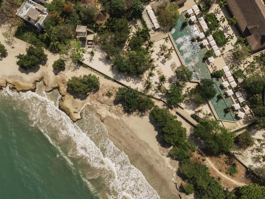 Cartagena: Makani Luxury Beach Club Day Pass - Pool time, beach time, and the actual feel of the day