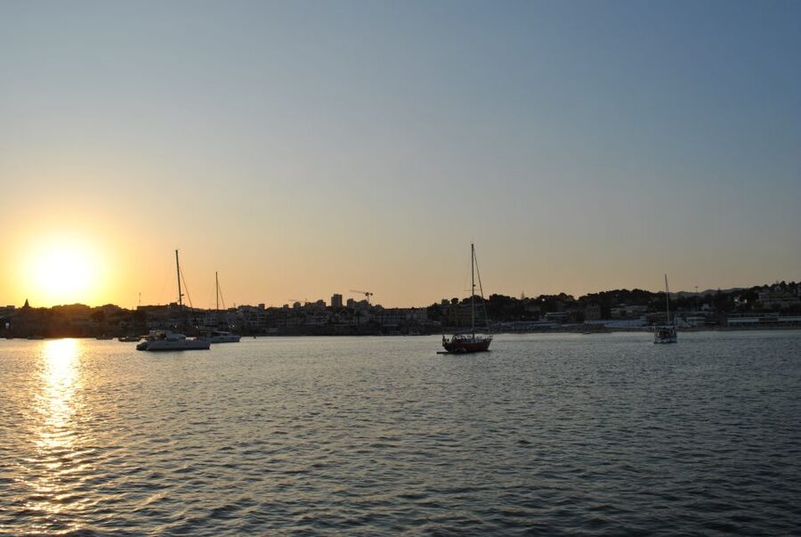 Cascais: 2-Hour Private Luxury Sunset Cruise with a Drink - The sights from the waterfront side