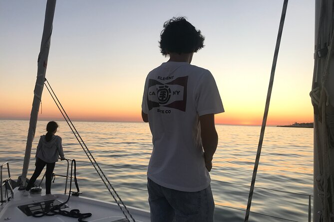 Cascais Private Luxury Sunset 2h Cruise with a drink - Estoril and Carcavelos by boat