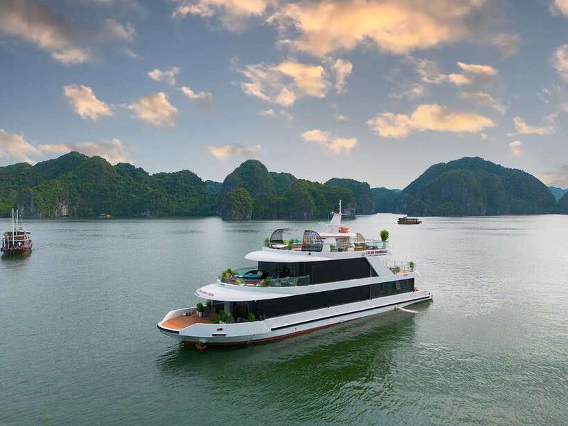 Cat Ba Island: Lan Ha Bay Full-Day with Luxury Cruise - Key points to know before booking