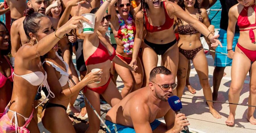Catamaran Lucile | Famous VIP cata party - Key points to know before boarding