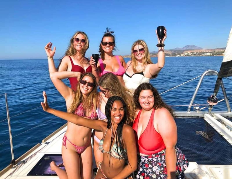 Chania Old Port:Luxury Sunset Catamaran Cruise with Prosecco - The open bar and what is actually included
