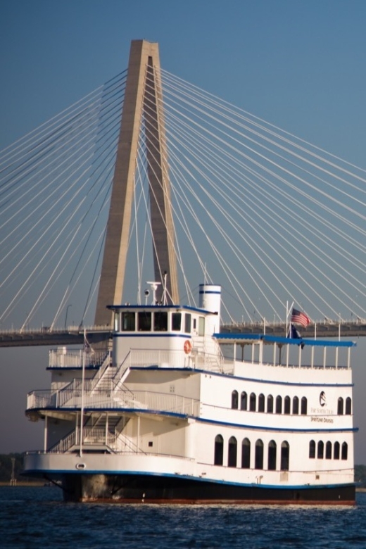Charleston: Luxury Harbor Dinner Cruise - Accessibility and practical restrictions