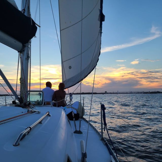 Charleston: Private BYOB Luxury Yacht Cruise - A private boat changes the Charleston harbor experience