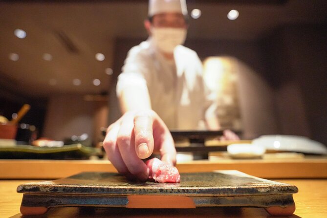 Chef's Choice Sushi and Tempura Luxury Foodie Tour in Ginza - The sushi course: counter seats and chef’s choice