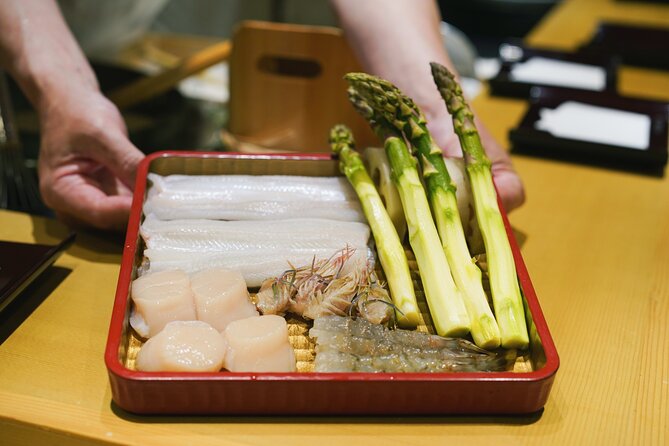 Chef's Choice Sushi and Tempura Luxury Foodie Tour in Ginza - What the $130 price really covers