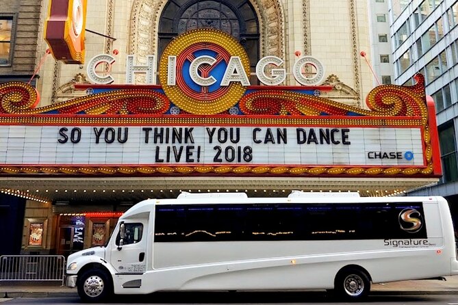 Chicago Luxury Minibus City Tour and Architecture River Cruise - The Magnificent Mile, Gold Coast, and Streeterville