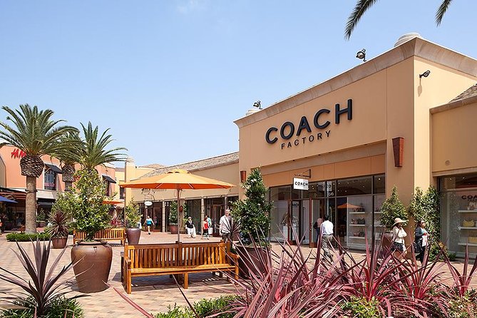Citadel Outlets Transfer from Anaheim with VIP Lounge, storage & LAX Drop-Off - Strengths and weak spots to weigh