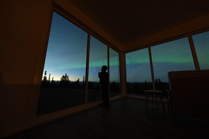 Cleary Summit Aurora Glass House Luxury Northern Lights Tour - Who will enjoy this late-night setup