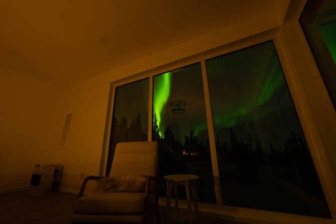 Cleary Summit Aurora Glass House Luxury Northern Lights Tour - Should you book the Cleary Summit Glass House?