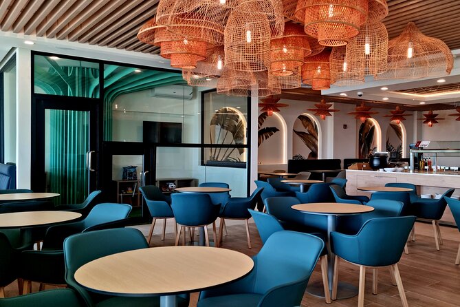 Club Mobay Sangster Airport VIP Lounge with Priority Entry - Departure service: from check-in to the lounge