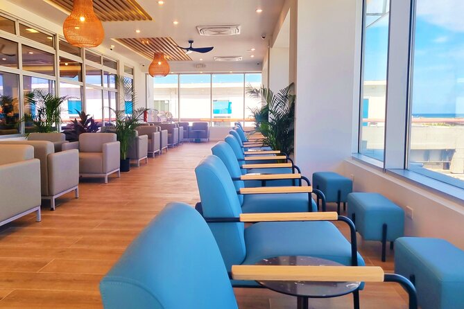 Club Mobay Sangster Airport VIP Lounge with Priority Entry - Food, drinks, and the limits of the lounge