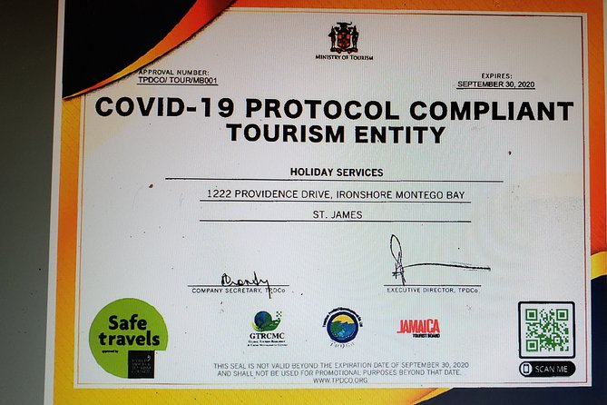 Club Mobay VIP Lounge Access and Round-Trip Airport Transfer - Who gets the best value from the $112.67 price