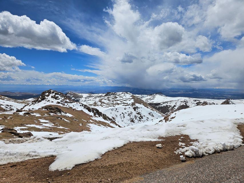 Colorado Springs: Pikes Peak Luxury Jeep Tour - Comfort inside the Jeep