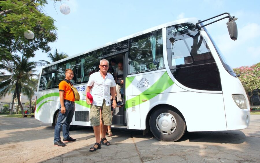 Cu Chi Tunnels Luxury Speed Boat Half Day Tour - Inside the Cu Chi tunnel network