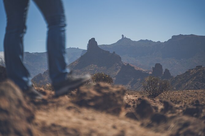 Custom Private & VIP Highlights Tour of Gran Canaria - Pico de las Nieves rises above the clouds