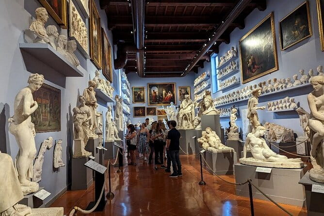 David and Accademia Gallery VIP Tour in Florence - Entering the Accademia through Via Ricasoli