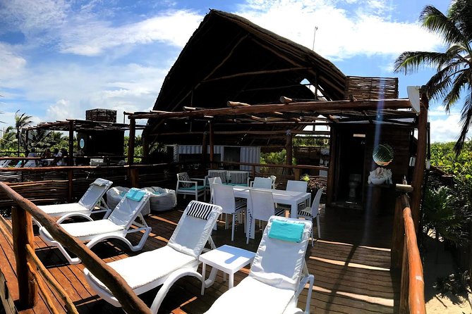 Day excursion to a PRIVATE LUXURY BEACH CLUB with transportation. - Getting from the ship to Hayhu Beach Club