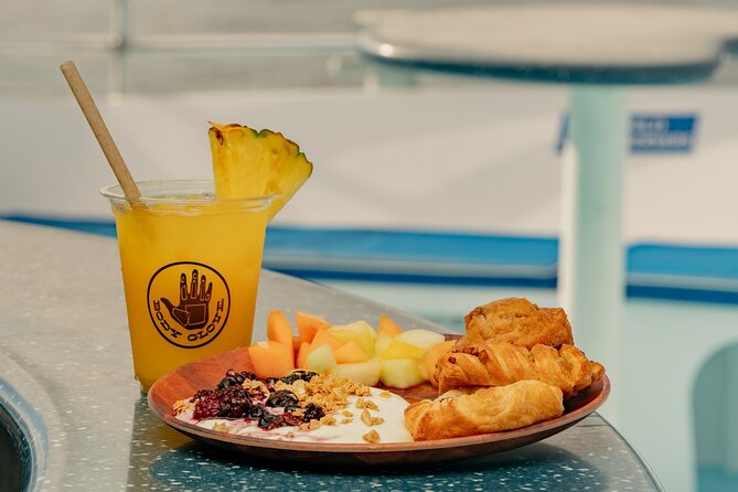 Deluxe Snorkel & Dolphin Watch Aboard a Luxury Catamaran from Kailua-Kona - Crew service and safety on a large boat
