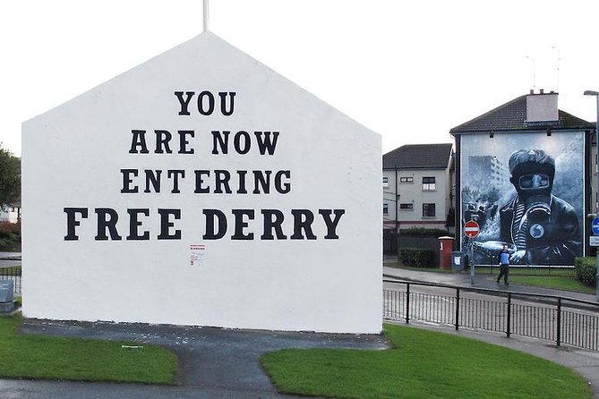 Derry Londonderry Private Luxury Full Day Tour From Belfast - Why this private Belfast to Derry tour is different