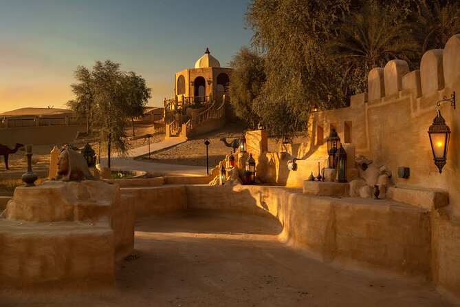 Desert Safari: Luxury Fortress Dinner, Camel Ride & Dune Bashing - Sunset photographs on the red dunes
