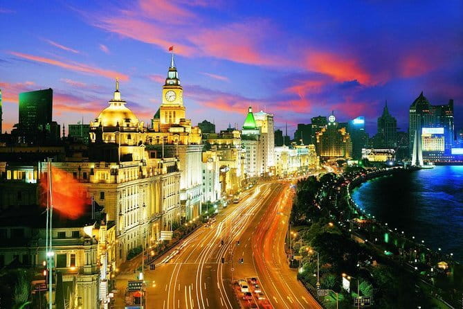 Din Tai Fung Dinner and VIP Class River Cruise Experience in Shanghai - Who will enjoy this experience most?