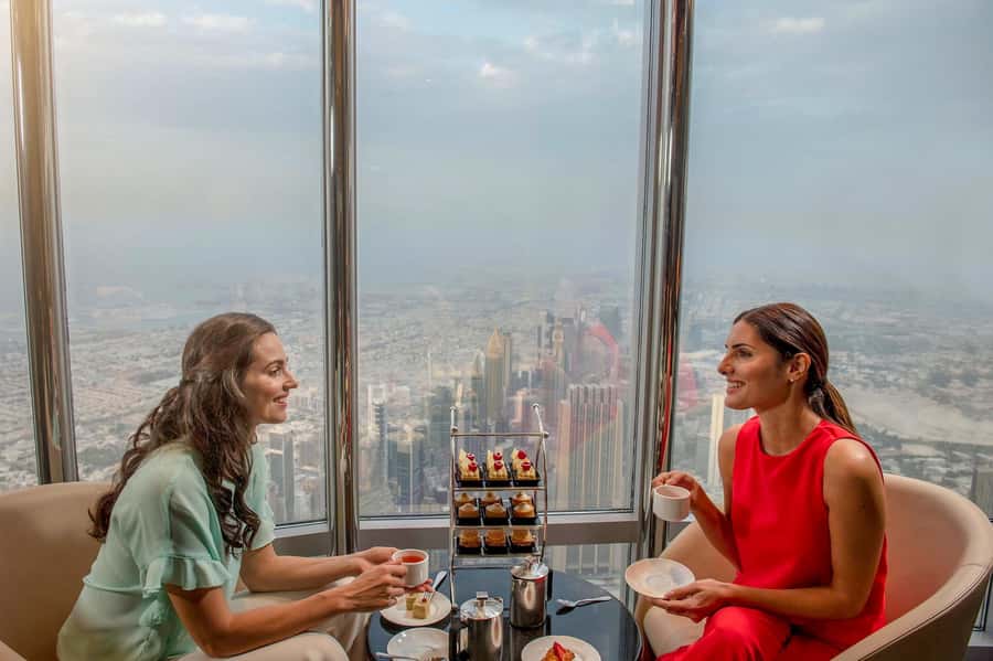 Dubai: Burj Khalifa VIP Experience Level 152 Lounge Access - Level 154, the main event